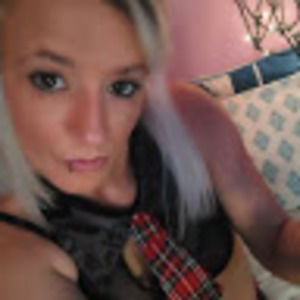 Meet your Posher, Nikole